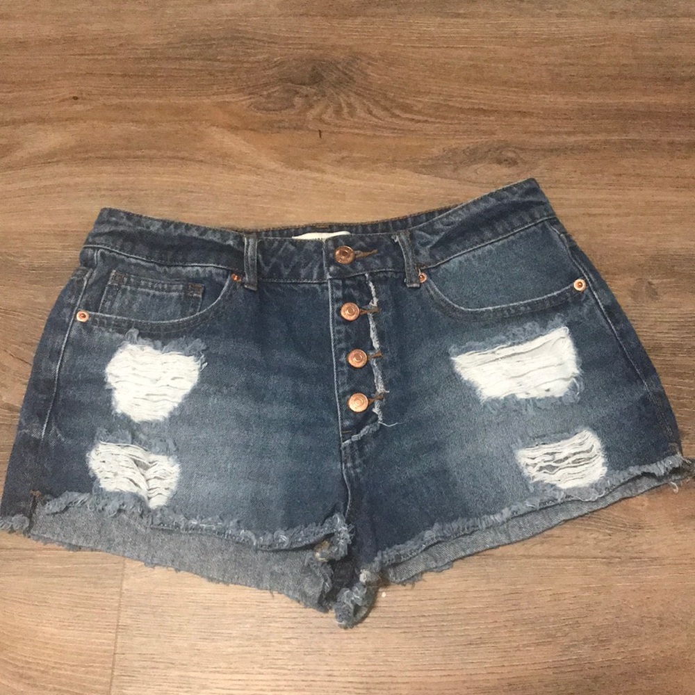 Button jean shorts
